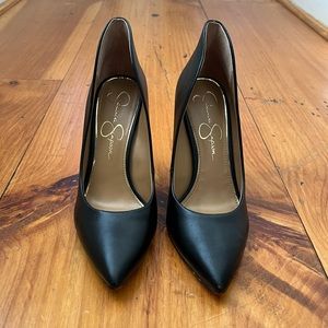 JESSICA SIMPSON PARTHENIA BLACK HEELS